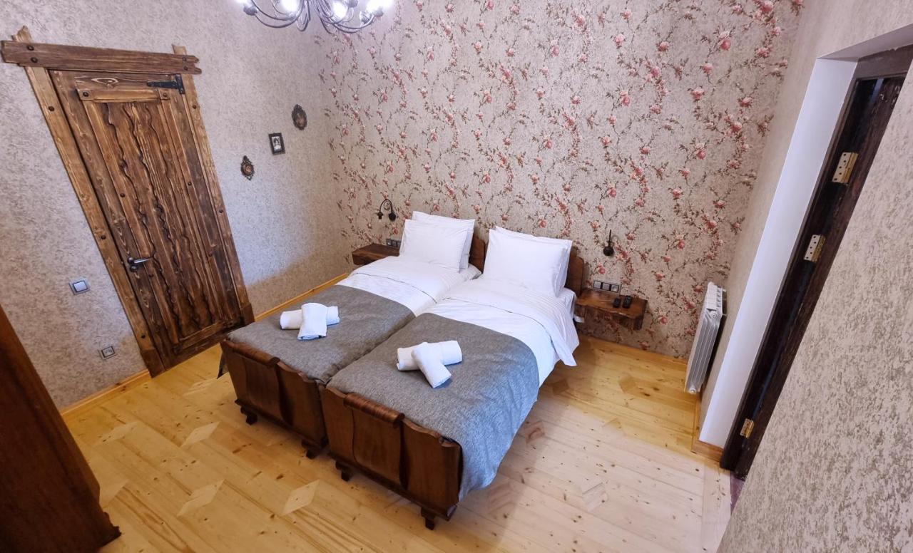 Via Gyumri Hotell Exteriör bild